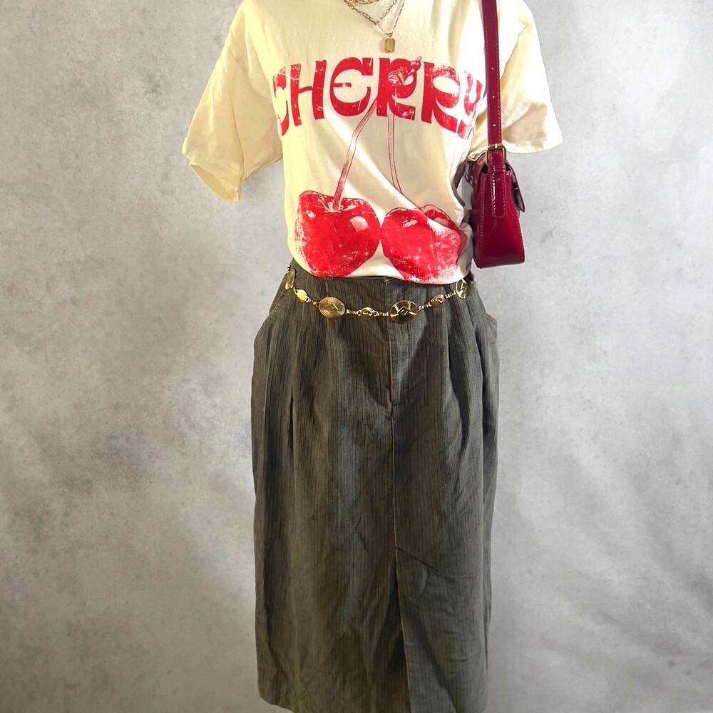 Vintage Levi's High-Waisted Corduroy Taupe Midi Skirt Size 6